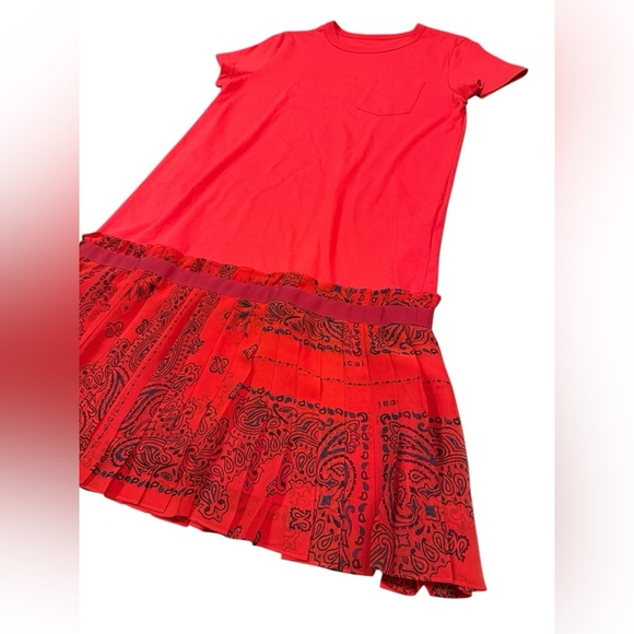 Sacai Bandana Print T-shirt Dress in Red Size 3/ US Large-10 - Picture 4 of 14